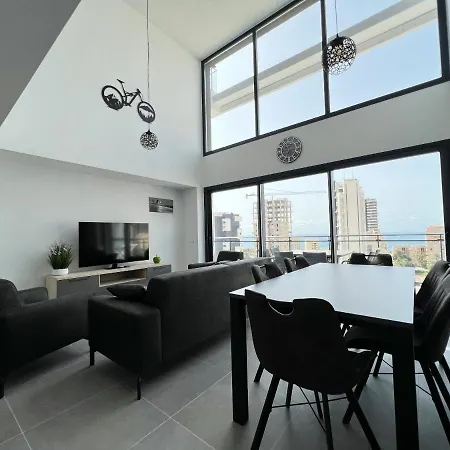 Beautiful Duplex Modern In Apartament Calpe