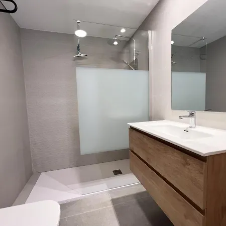 Beautiful Duplex Modern In